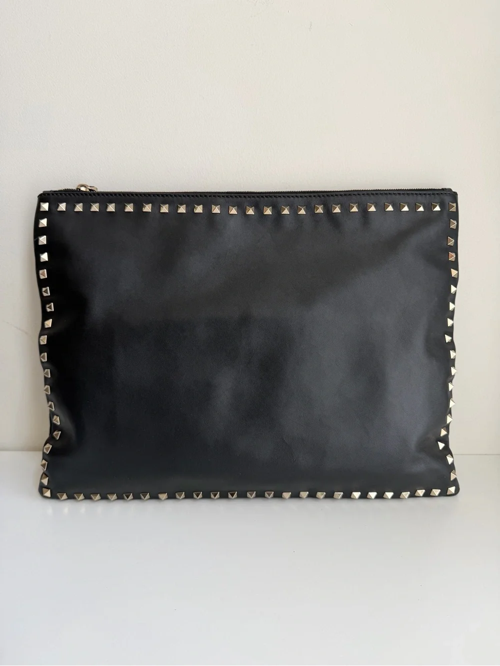 Authentic Valentino Garavani Rockstud Large Leather Clutch